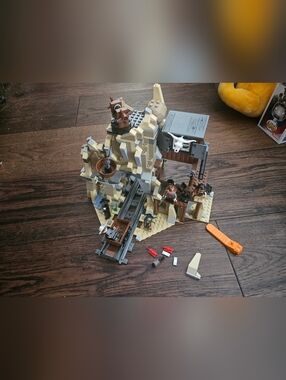 LEGO Lone Ranger Silver Mine Shootout 79110 Incomplete With 5 Minifigures Used. 